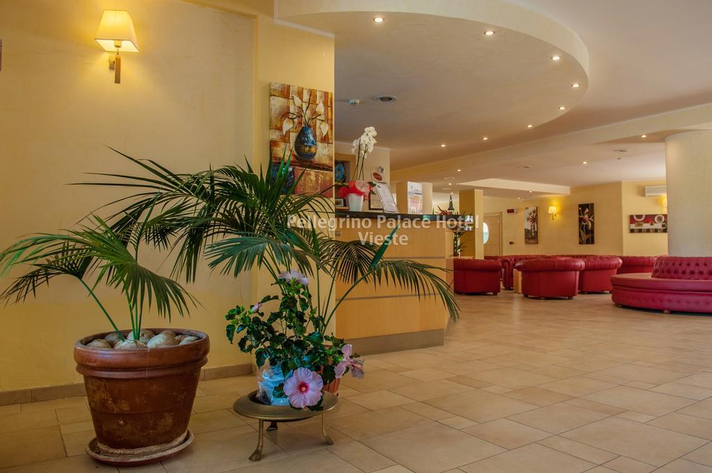 Pellegrino Palace Hotel Vieste Buitenkant foto