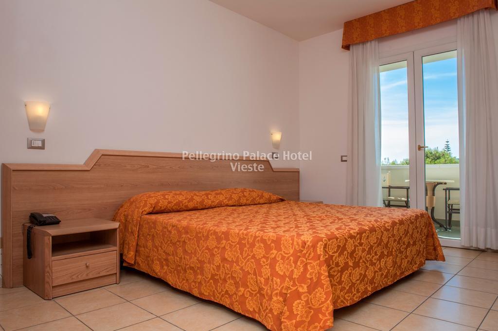 Pellegrino Palace Hotel Vieste Buitenkant foto